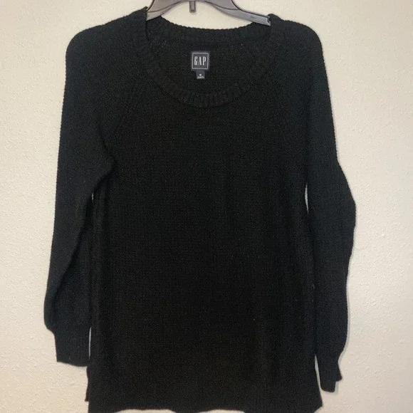 GAP knit sweater black medium - Picture 1 of 3